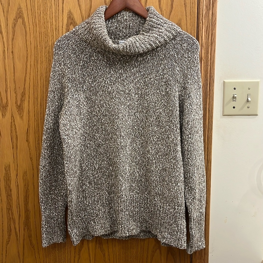 Aritzia Community Wool Taupe and White Knit Sweater